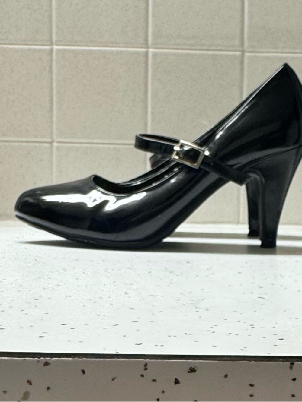 Black Patent Mary Jane Heel Pump - Women's Elegant Buckle Strap